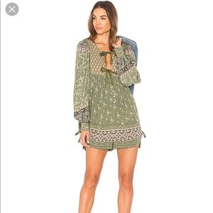 Spell & the Gypsy Lion heart Romper size L